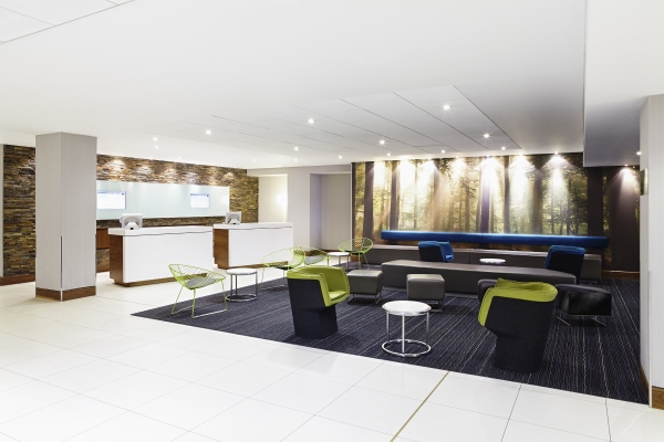 Hotel Novotel London West